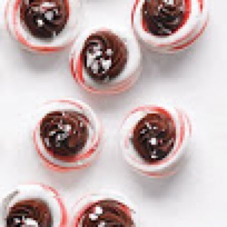 Mini Peppermint-Meringue Cups With Ganache