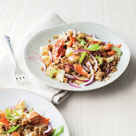 Smoked Salmon and Wheat Berry Salad