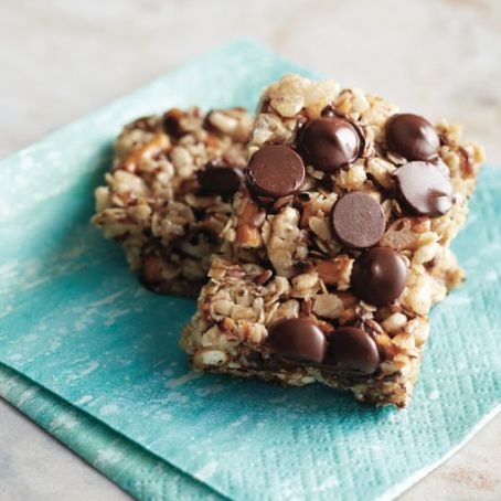 bars - chocolate-pretzel granola bars