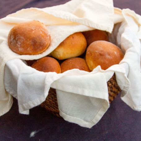 Buttermilk Dinner Rolls