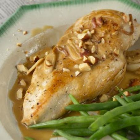 Flash Chicken Sauté with Cider and Almonds