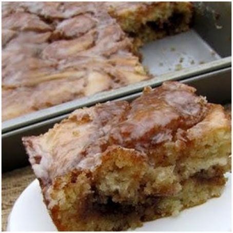 CINNAMON ROLL CAKE (9x13-inch)