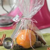 Holiday Spice Simmering Stovetop Potpourri