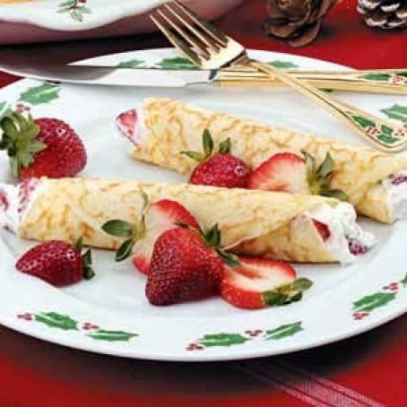 Creamy Strawberry Crepes