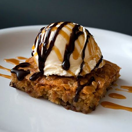 Chocolate Chip Paradise Pie