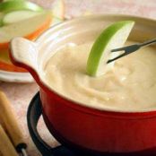 Fondue Neuchâteloise (Cheese Fondue)