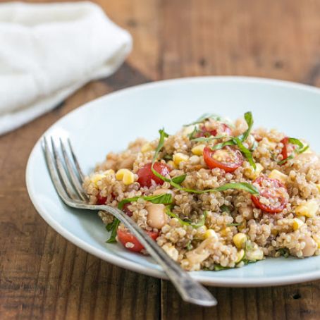 Summer Quinoa Salad with Corn and Tomato