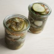 Market Burger Pickles