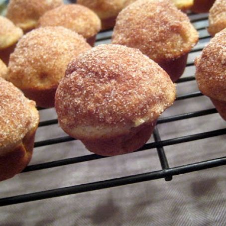 Cinnamon Mini Muffins