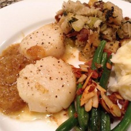 Scallops with White Wine Sauce II