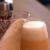 Melon Juice with Champagne (or Prosecco)