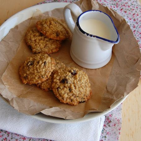  Toasted Oat, Cherry & Hazelnut Cookies