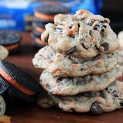 Halloween Oreo Chocolate Chip Pudding Cookies