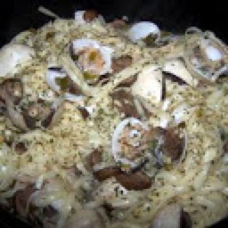 Clam Sauce with Linguine