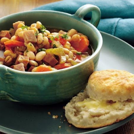 Slow Cooker Smoky Ham and Navy Bean Stew