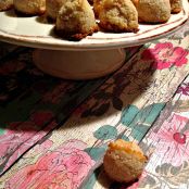 Cinnamon Clove Coconut Macaroons