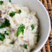White Cheddar and Garlic Mashed Potatoes