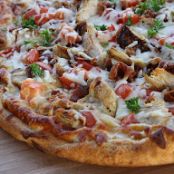 Chicken, Bacon & Ranch Pizza