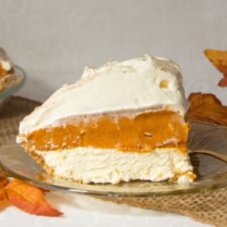 NO BAKE TRIPLE LAYER PUMPKIN PIE