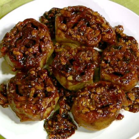 Daphne Oz's Sticky Buns