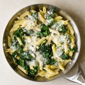 Kale, Spinach and goat cheese pasta