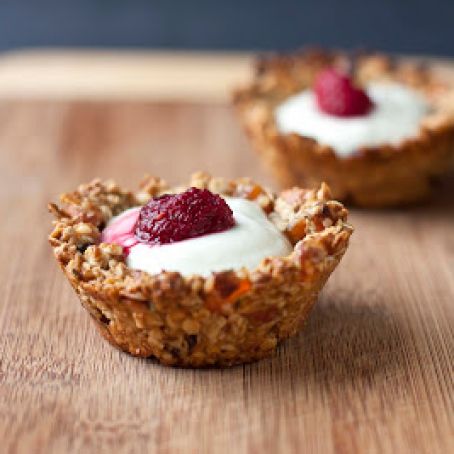 Granola Cups with Vanilla Scented Yogurt