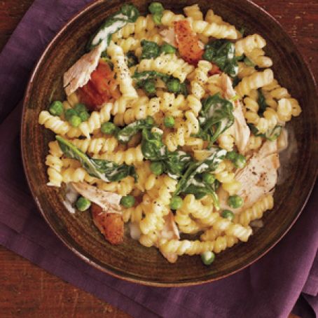 Creamy Chicken and Spinach Pasta