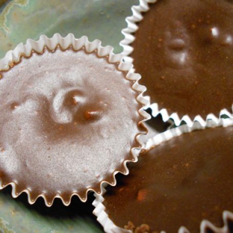 Nut Butter Coconut Oil Chocolate Cups