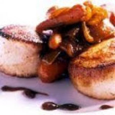 Seared Scallops with Glazed Carrots And Onion Compote