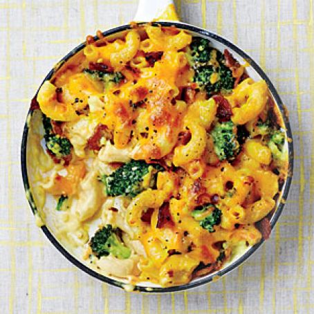 Chicken-Broccoli Mac & Cheese with Bacon