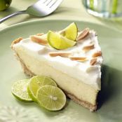 Marschmellow Almond Key Lime Pie
