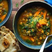 GARBANZOS - Chickpea and Lentil Curry with Toasted Pita