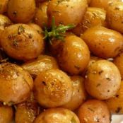 Easy Roasted Lemon, Garlic & Herb Potatoes