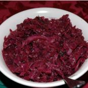 Red Cabbage with Apples