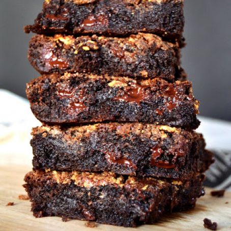 TRIPLE FUDGE Peanut Butter Brownies