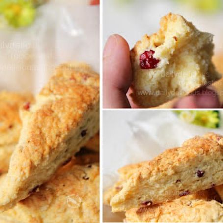 SCONE- Cranberry Crème Fraîche Biscuits
