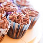 Mini Almond Joy Cupcakes