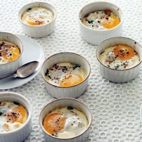 BAKED EGGS w/CREAM, SPIN & HAM