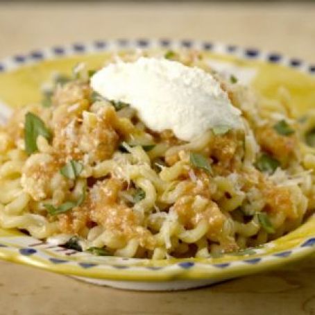 Fusilli with Fresh Pomodoro