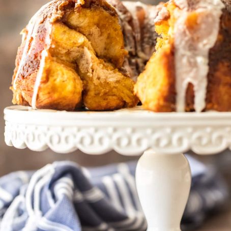 PUMPKIN PIE MONKEY BREAD