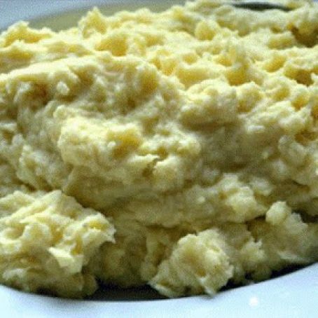 WHITE CHEDDAR WHIPPED SWEET POTATOES