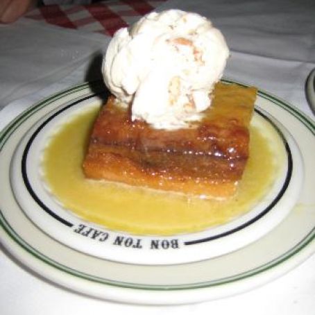 Bon ton French bread pudding in whiskey sauce