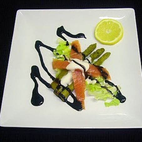 ENSALADA DE SALMON Y ESPARRAGOS TRIGUEROS