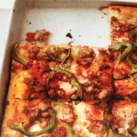 Sicilian Pizza With Sausage and Peppers