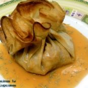 SAQUITOS BRICK DE MARISCOS EN SALSA DE CAMARONES