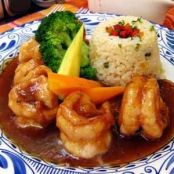 CAMARONES EN SALSA DE TAMARINDO