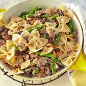 Creamy Farfalle with Cremini, Asparagus and Walnuts (Giada)