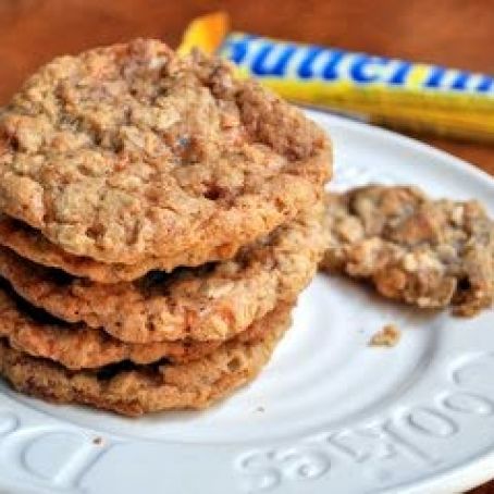 Butterfinger Oatmeal Cookies