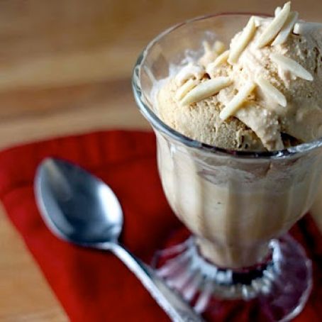 Dulce de leche almond ice cream