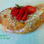 Strawberry & Cream Cheese Stuffed French Toast